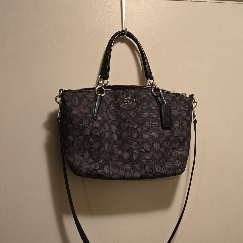Coach Black Signature Tote Bag - Picture 2 of 5